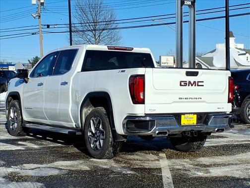 2023 GMC Sierra 1500 SLT