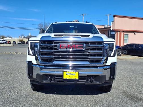 2025 GMC Sierra 2500 SLE