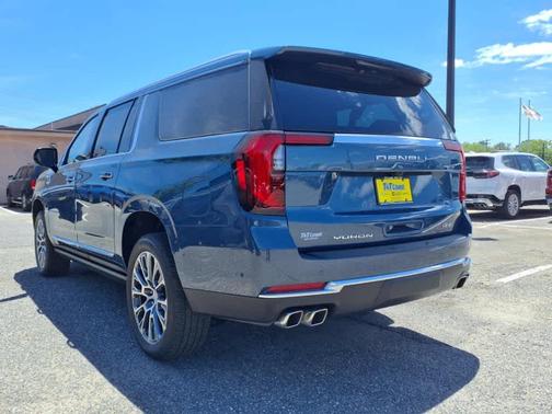 2025 GMC Yukon XL Denali