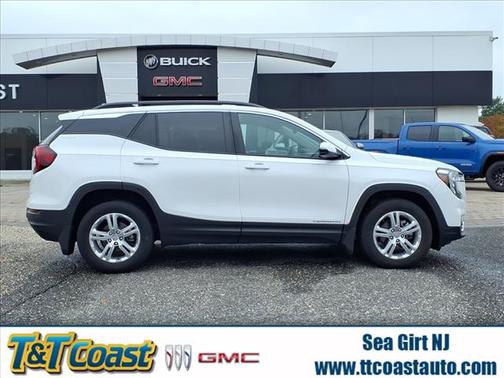 2022 GMC Terrain SLE