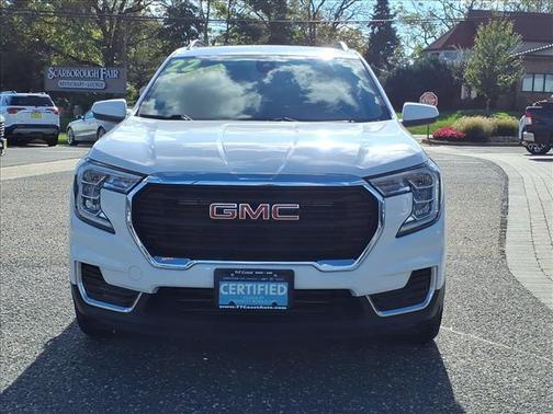 2022 GMC Terrain SLE
