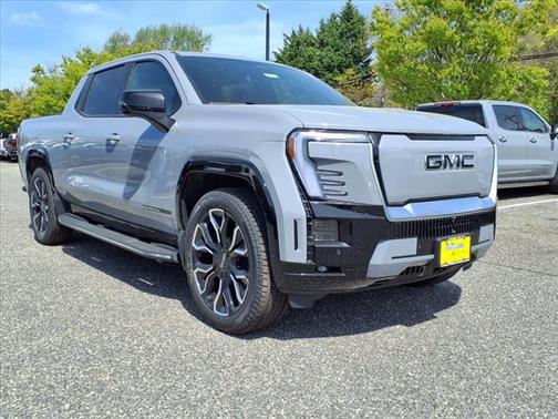 2025 GMC Sierra EV Denali