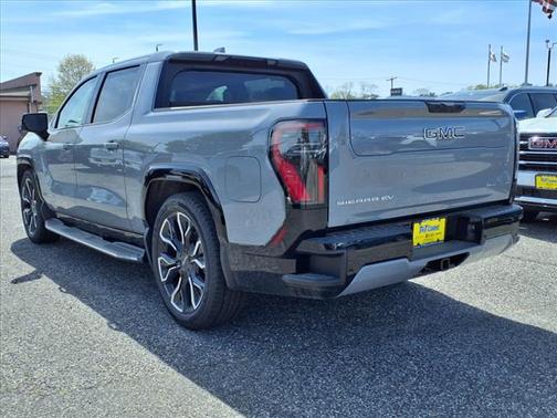 2025 GMC Sierra EV Denali