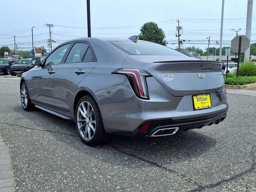 2022 Cadillac CT4 Sport