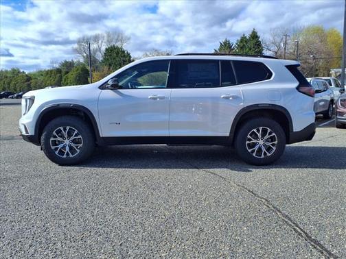 2025 GMC Acadia AT4