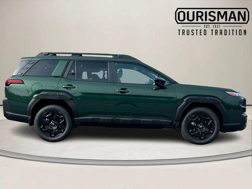 Deep Emerald Green Pearl 2026 Subaru Outback Limited