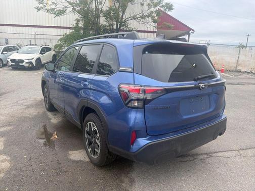 Daybreak Blue Pearl 2026 Subaru Forester Premium