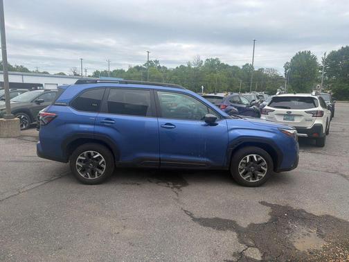 Daybreak Blue Pearl 2026 Subaru Forester Premium