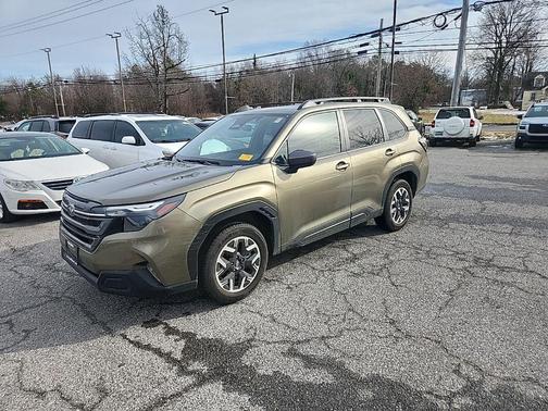 2025 Subaru Forester Premium