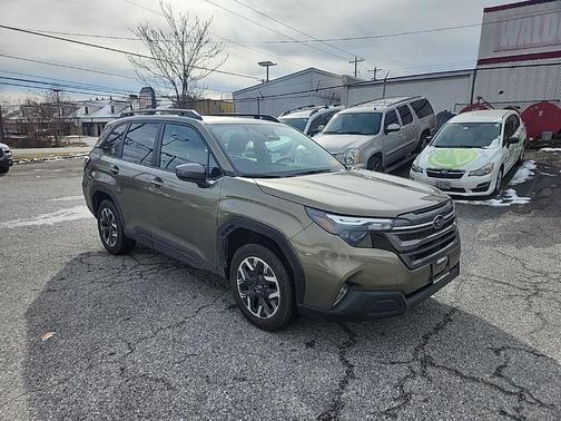 2025 Subaru Forester Premium