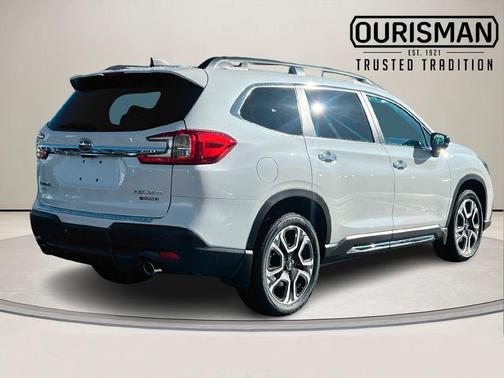 Crystal White Pearl 2026 Subaru Ascent Touring 7-Passenger