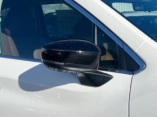 Crystal White Pearl 2026 Subaru Ascent Touring 7-Passenger