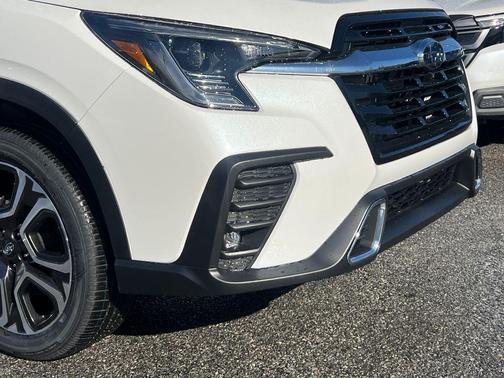 Crystal White Pearl 2026 Subaru Ascent Touring 7-Passenger