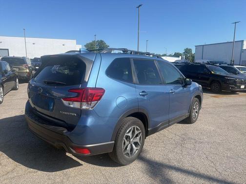 Horizon Blue Pearl 2020 Subaru Forester Premium
