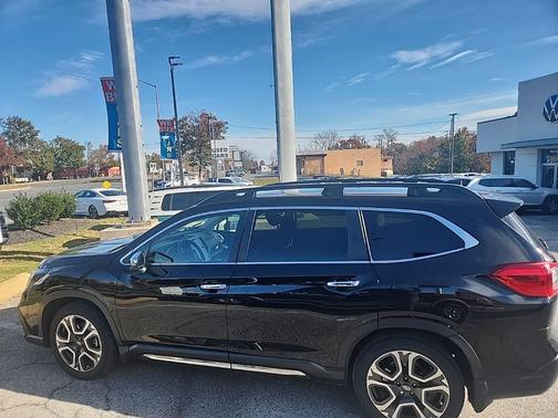 2023 Subaru Ascent Touring 7-Passenger