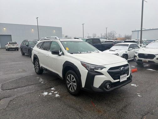 2025 Subaru Outback Premium