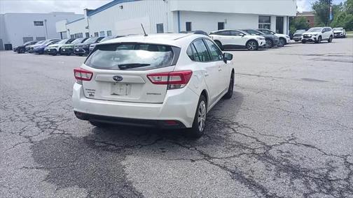 2019 Subaru Impreza 2.0i