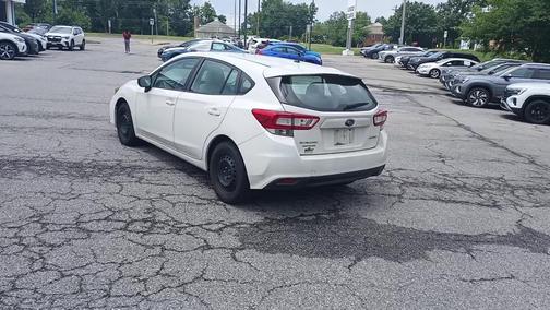 2019 Subaru Impreza 2.0i
