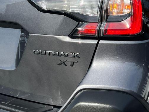 2025 Subaru Outback Onyx Edition XT