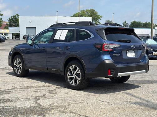 Abyss Blue Pearl 2021 Subaru Outback Limited