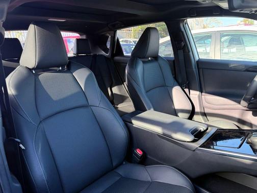 2023 Subaru Solterra Touring