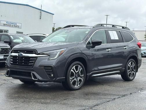 Magnetite Gray Metallic 2024 Subaru Ascent Touring 7-Passenger