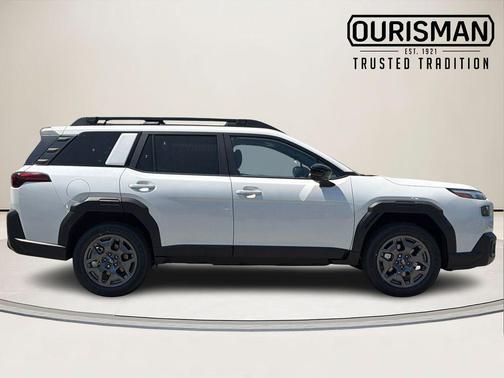 Crystal White Pearl 2026 Subaru Outback Premium