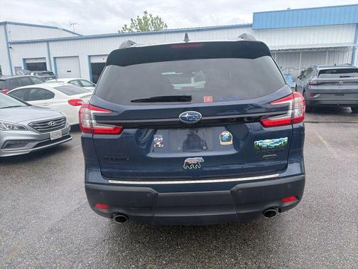 Cosmic Blue Pearl 2024 Subaru Ascent Onyx Edition 7-Passenger