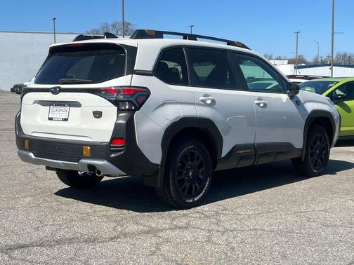 Crystal White Pearl 2026 Subaru Forester Wilderness