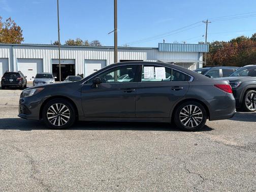 Magnetite Gray Metallic 2018 Subaru Legacy Premium