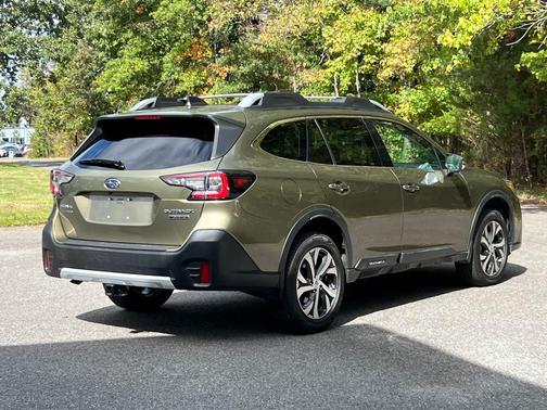 2021 Subaru Outback Touring