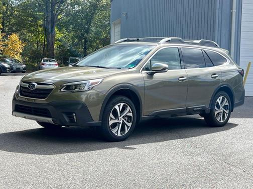 2021 Subaru Outback Touring
