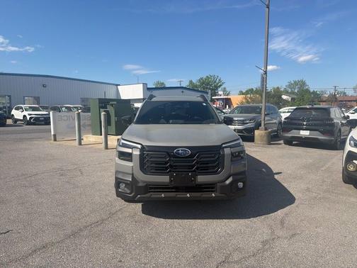 Pearl 2026 Subaru Outback Premium