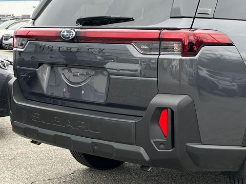 Magnetite Gray Metallic 2026 Subaru Outback Limited XT