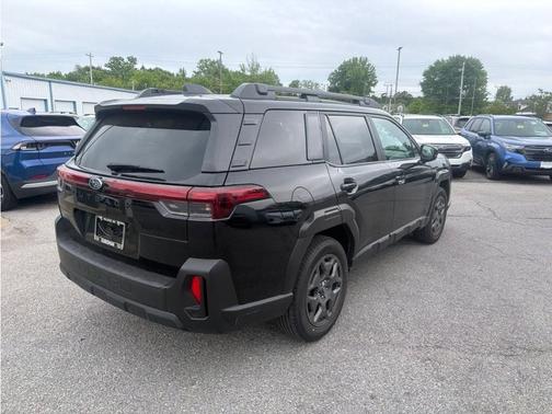 Crystal Black Silica 2026 Subaru Outback Premium
