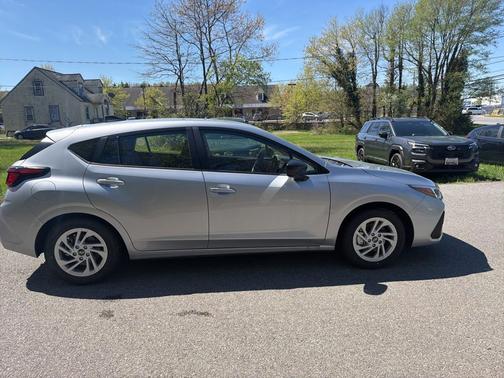 2025 Subaru Impreza Base