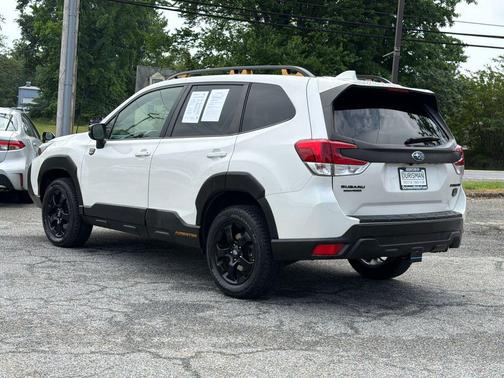 Crystal White Pearl 2022 Subaru Forester Wilderness