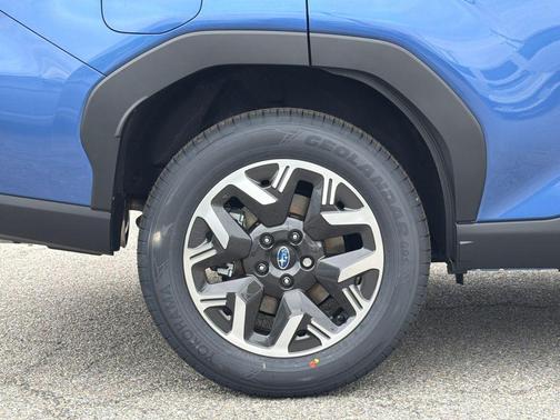 Daybreak Blue Pearl 2026 Subaru Forester Premium