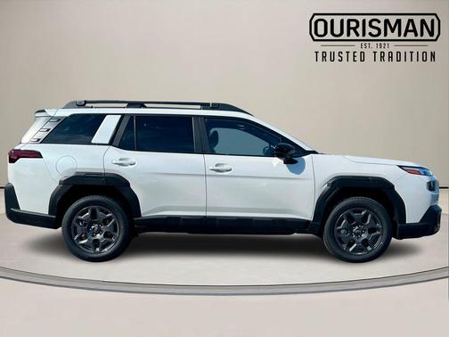 Crystal White Pearl 2026 Subaru Outback Premium