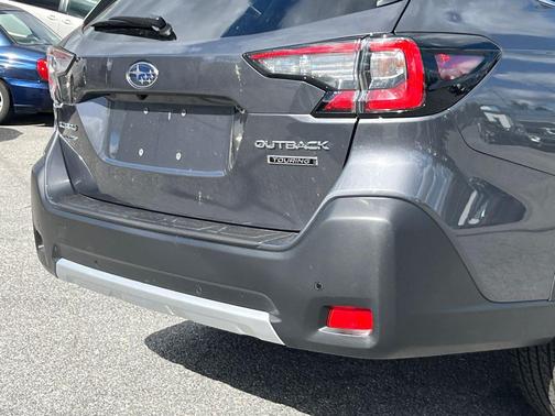 2025 Subaru Outback Touring