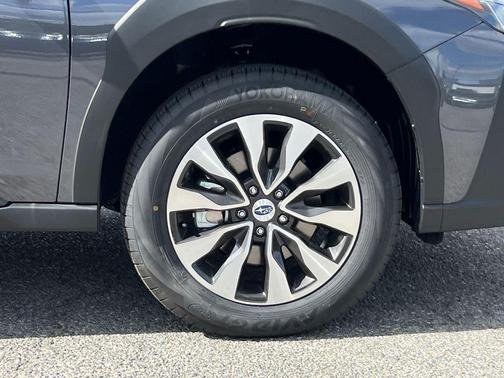 2025 Subaru Outback Touring