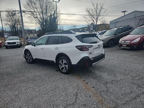 2020 Subaru Outback Touring