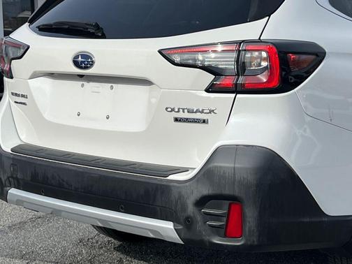 2020 Subaru Outback Touring