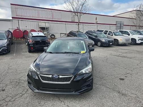 2019 Subaru Impreza 2.0i