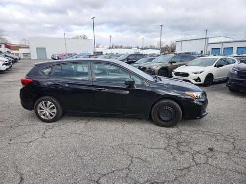 2019 Subaru Impreza 2.0i