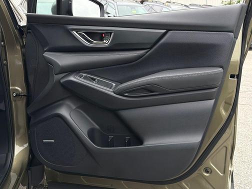 Autumn Green Metallic 2026 Subaru Ascent Limited 7-Passenger
