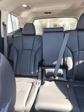2025 Subaru Ascent Limited 8-Passenger