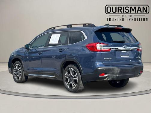 2025 Subaru Ascent Limited 8-Passenger