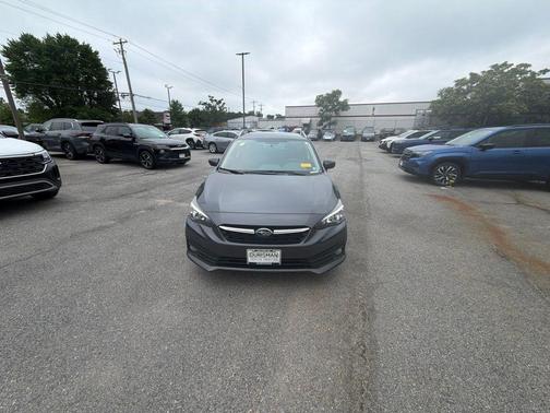 Gray Metallic 2022 Subaru Impreza 2.0i Premium