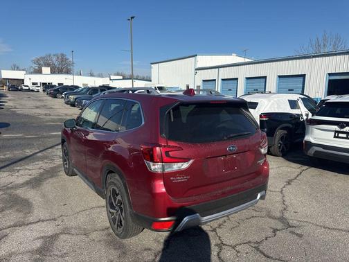 2022 Subaru Forester Touring